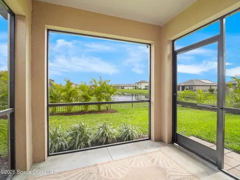 7528 Tourmaline Drive Grant FL 32949