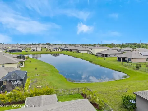 7528 Tourmaline Drive Grant FL 32949