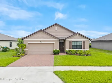 7528 Tourmaline Drive Grant FL 32949