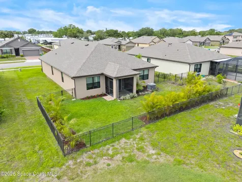 7528 Tourmaline Drive Grant FL 32949