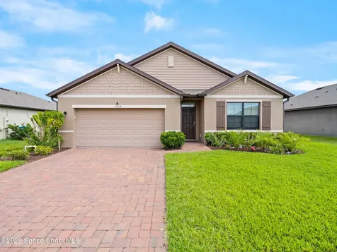 7528 Tourmaline Drive Grant FL 32949
