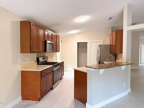 877 Villa Drive Melbourne FL 32940