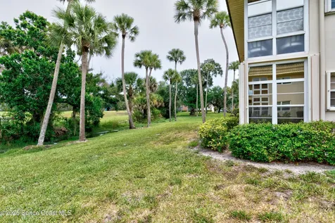 5 Vista Gardens Trail Vero Beach FL 32962