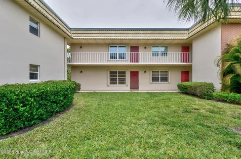 5 Vista Gardens Trail Vero Beach FL 32962