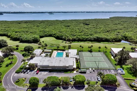 5 Vista Gardens Trail Vero Beach FL 32962