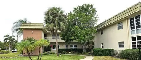 5 Vista Gardens Trail Vero Beach FL 32962