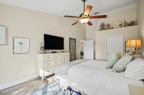 498 Lake Victoria Circle Melbourne FL 32940