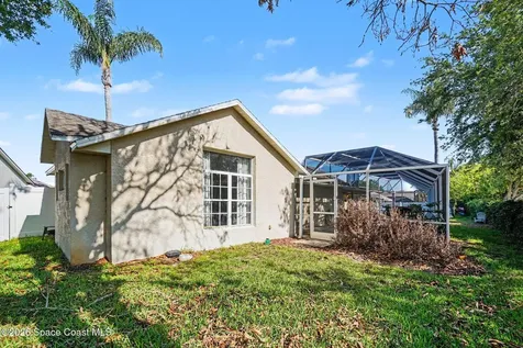 498 Lake Victoria Circle Melbourne FL 32940