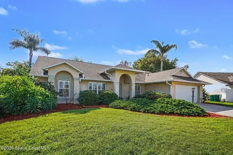 498 Lake Victoria Circle Melbourne FL 32940