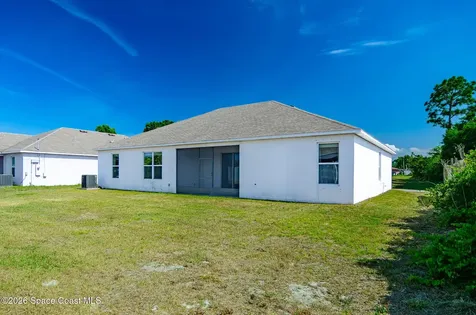 777 Indigo Street SE Palm Bay FL 32909