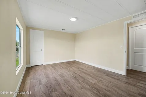 911 Hyacinth Circle Barefoot Bay FL 32976