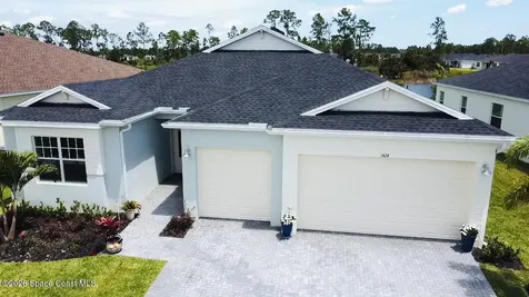 1424 Blessed Isles Drive NW Palm Bay FL 32907