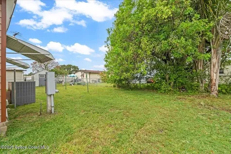 1740 Seagrape Street NE Palm Bay FL 32905