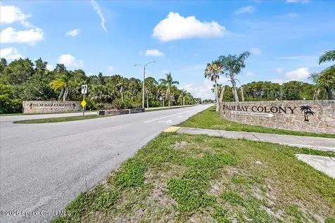 1740 Seagrape Street NE Palm Bay FL 32905