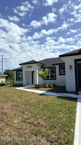 1091 Wing Road SW Palm Bay FL 32908