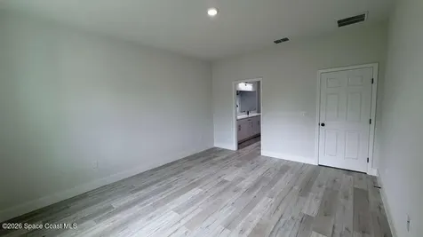 1091 Wing Road SW Palm Bay FL 32908