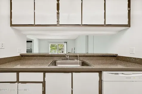 1656 Sunny Brook Lane NE Palm Bay FL 32905