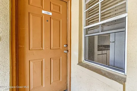 1656 Sunny Brook Lane NE Palm Bay FL 32905