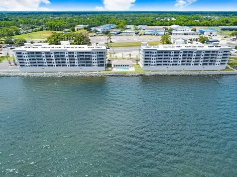 1825 Riverside Drive Titusville FL 32780