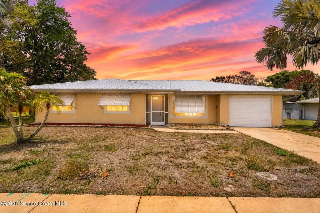 1340 Mariposa Drive NE Palm Bay FL 32905