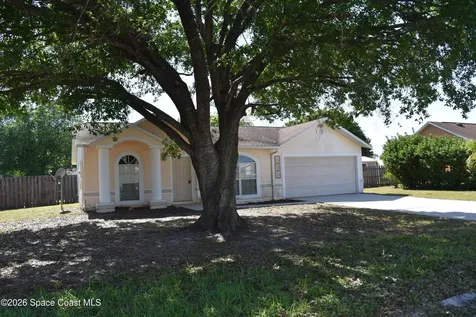 640 Murset Avenue SE Palm Bay FL 32909