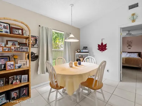 953 Del Mar Circle Melbourne FL 32904