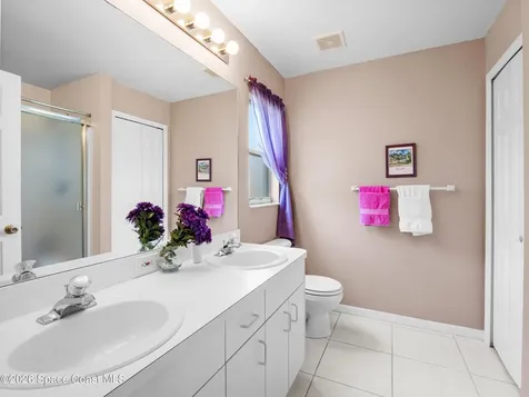 953 Del Mar Circle Melbourne FL 32904