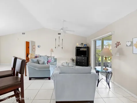 953 Del Mar Circle Melbourne FL 32904