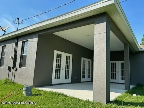 1150 Tiger Street SE Palm Bay FL 32909