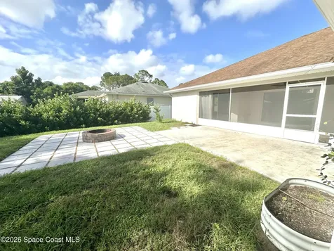 322 Warner Road SW Palm Bay FL 32908