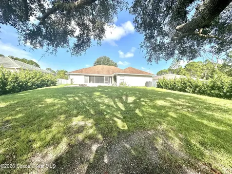 322 Warner Road SW Palm Bay FL 32908