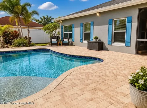 705 Griffen Heights Court Ruskin FL 33570