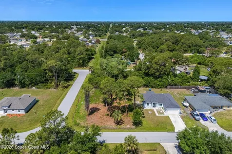 894 Underhill Avenue SE Palm Bay FL 32909