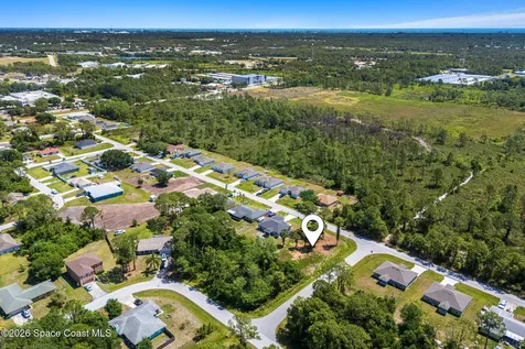 894 Underhill Avenue SE Palm Bay FL 32909