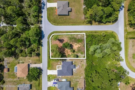 894 Underhill Avenue SE Palm Bay FL 32909