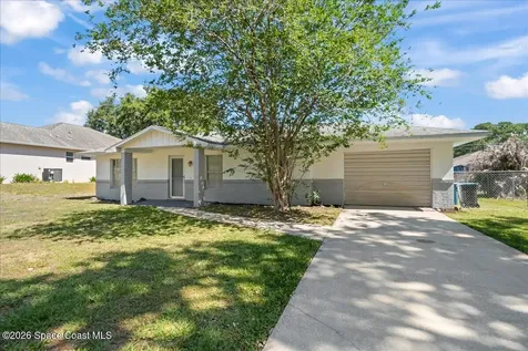 765 Cleaves Street SE Palm Bay FL 32909