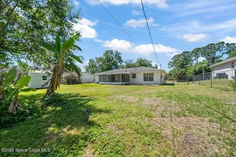765 Cleaves Street SE Palm Bay FL 32909