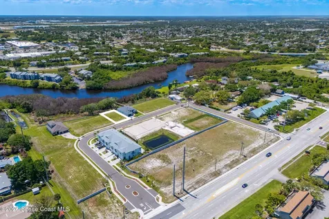 1435 Windchime Lane Melbourne FL 32935