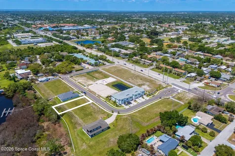 1435 Windchime Lane Melbourne FL 32935