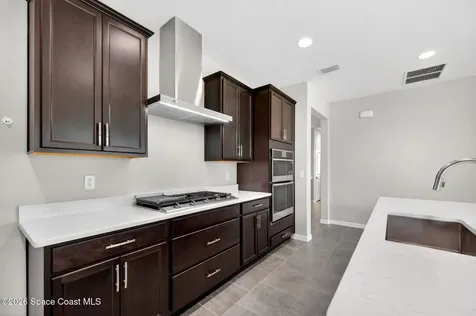 9222 Machin Place Melbourne FL 32940