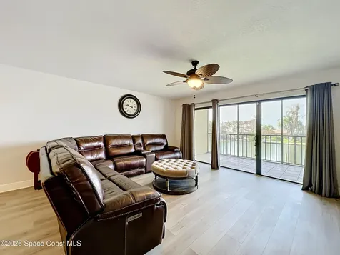 300 S Banana River Boulevard Cocoa Beach FL 32931