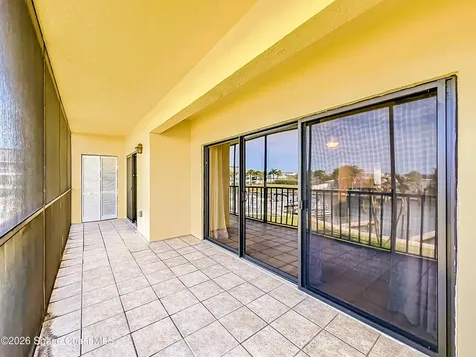 300 S Banana River Boulevard Cocoa Beach FL 32931