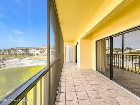 300 S Banana River Boulevard Cocoa Beach FL 32931