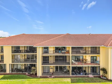 300 S Banana River Boulevard Cocoa Beach FL 32931