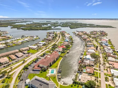 300 S Banana River Boulevard Cocoa Beach FL 32931