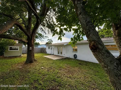 987 Kings Post Road Rockledge FL 32955