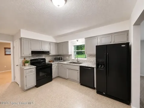 987 Kings Post Road Rockledge FL 32955