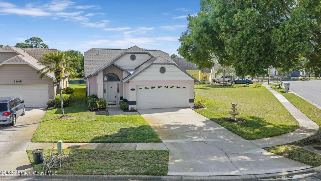 2303 Early Dawn Circle Melbourne FL 32935