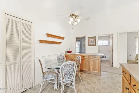 2303 Early Dawn Circle Melbourne FL 32935