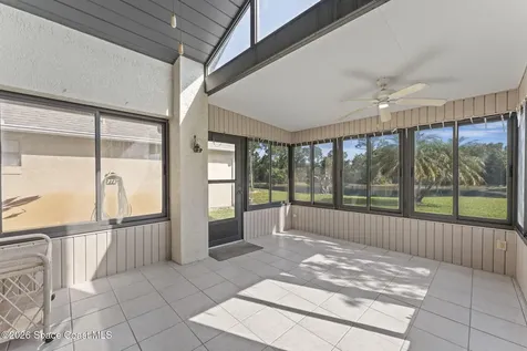 2303 Early Dawn Circle Melbourne FL 32935